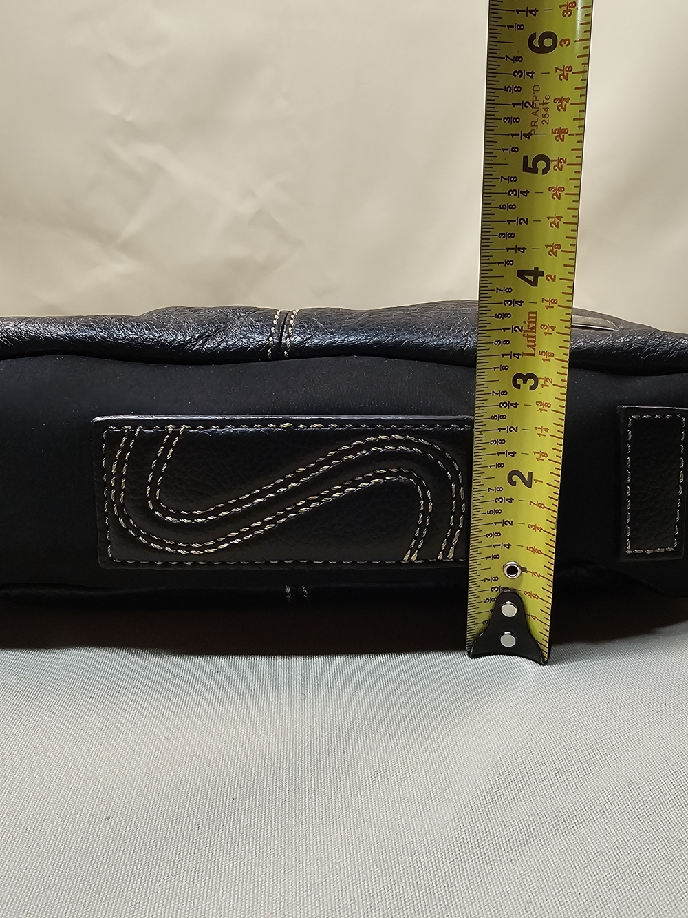 The Sak Leather Crossbody Bag - Black - Picture 13 of 15